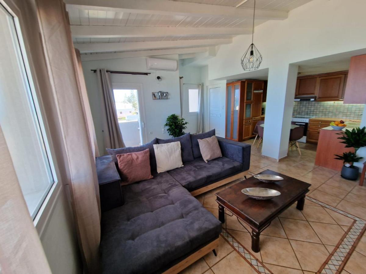 Astra Sea View Apartment, Sea Front Kokkini Hani ภายนอก รูปภาพ